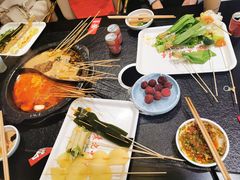 -宏姐串串香(宏伟路店)