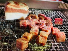 -肉甲韩国木炭烤肉(新壹街1店)