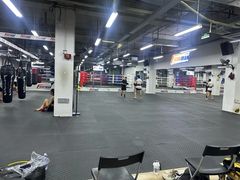 -FIGHTMAN格斗俱乐部(长宁临空店)
