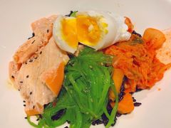 炙烤三文鱼拌饭-Moka Bros 摩卡站(西单大悦城店)