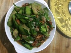 丝瓜炒青口-田源农家饭店·窑鸡王·海鲜(东部湾·融创店)