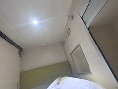 -栖游青年旅舍(华强北地铁站店)
