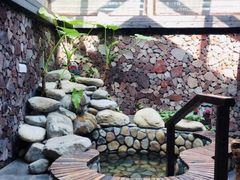 -水底山庄园温泉