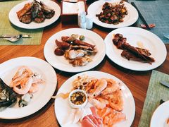 -济南香格里拉·咖啡泉自助餐厅