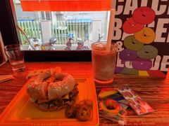 -Catch Bagel(芳草地店)