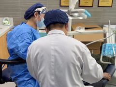 -上海仁爱医院口腔科 · 种植