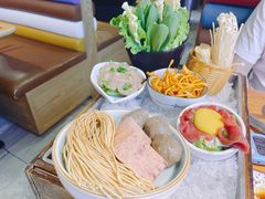 -咕嘟草帽鱼·牛奶一样的鲜鱼汤(天鹅湖万达广场店)