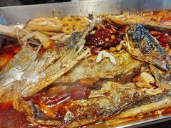 -鸣记脆皮烤鱼·海鲜烤鱼(马栏店)