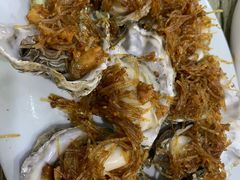 蒜蓉粉丝扇贝-老东镇啤酒屋海鲜加工·蒸汽海鲜·海鲜烧烤(台东店)