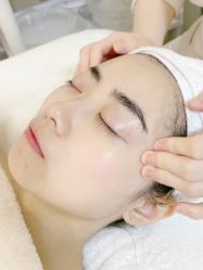 -美肤盾祛痘·问题肌头疗管理中心