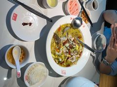 老坛酸菜鱼鲈鱼-新辣宴·湖南家常菜·商务聚餐(中粮创芯店)