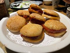 光饼夹糟肉-乡里八闽·福州乡土菜(高宅店)