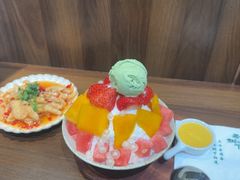 -广信牛奶甜品世家(台东店)
