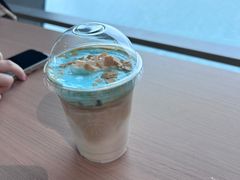 -抱抱地球咖啡馆(国家海洋博物馆店)