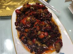 麻辣龙虾球-满堂春特色餐馆