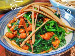 -巴依兄弟西域美食(机场店)