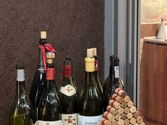 -肆海小川菜酒馆Wine Bistro (青年路店)