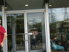 门面-麦当劳(朝阳路得来速店)