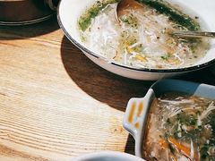 -蜜桃餐厅·伴山(湖滨商业街店)