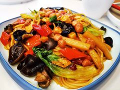 -柳喜辣·烧烤酒局(跃进总店)