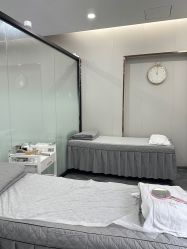 -苗方清颜专业祛痘·皮肤管理