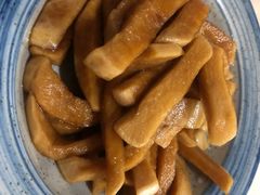 闷萝卜-九道菜有鸡鱼头(石鼓路店)