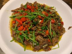 小炒嫩仔驴肉-醉美东江·三文鱼·烧鸡公
