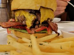 蓝纹干熟牛肉芝士汉堡-摩根扒房(桐梓林店)