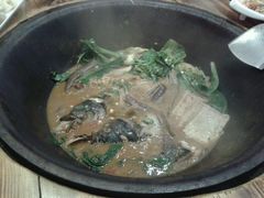 -70後铁锅炖(坡博总店)
