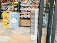 -老婆大人量贩零食连锁(萧山临浦店)