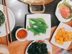 -周小明火锅(黑金冠社区店)