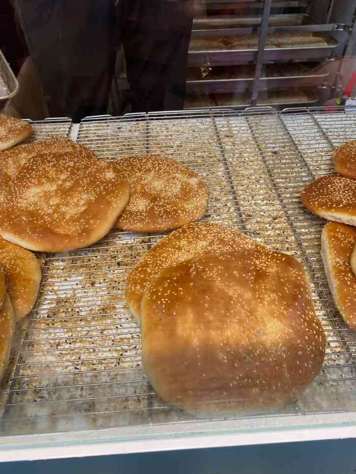 土耳其风味帅哥烧饼图片