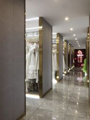 -角色婚纱摄影(中心店)