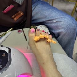 -瞧·享轻奢美甲美睫