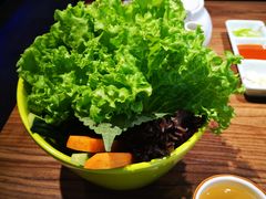 -明洞阿姨·韩式酱蟹烤肉·创意料理(三元桥店)