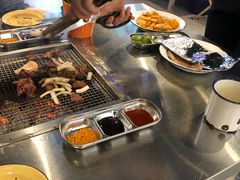 -马路牙子烧烤音乐酒馆(望京店)