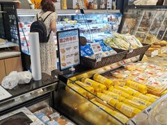 面包甜点陈列柜-盒马鲜生(悠方店)