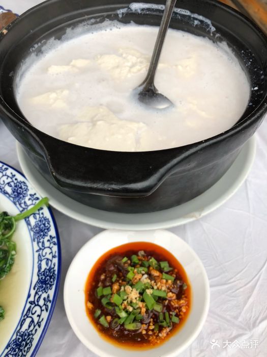 杨豆花砂锅豆花图片 - 第1张