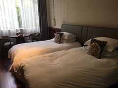 -南京夜泊秦淮君亭酒店·金陵书画院
