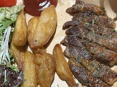 -The Cheebat 锌吧·Bistro(体育西店)