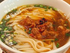 -矮子粉店1985·长沙米粉(湘春路店)