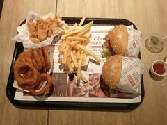 -The Habit Burger Grill 哈比特汉堡(复兴soho店)