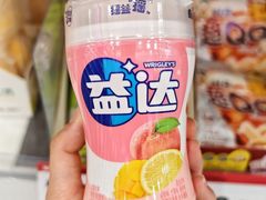 -赵一鸣零食(广州荔湾路店)