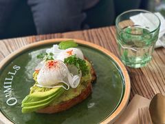 牛油果温泉蛋吐司-O'mills Sourdough Bakery&Bistro(永嘉路店)