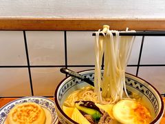 -蒙自源米线大王(东莞虎门印象店)