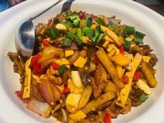 -唐师傅湘西名菜馆(武陵路店)