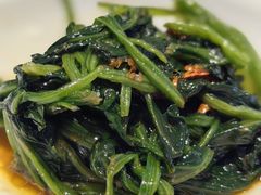 花仁菠菜-峨嵋小镇·川菜(勒泰中心店)