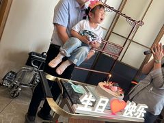 -泓历皇朝酒店(东亭店)