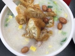 艇仔粥-银记肠粉店(中山一路店)