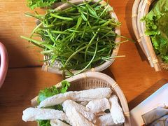 -民食香·腊排骨野生菌美食(木府店)